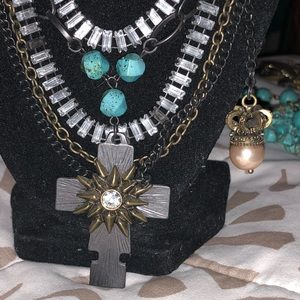 Rock and Republic necklace